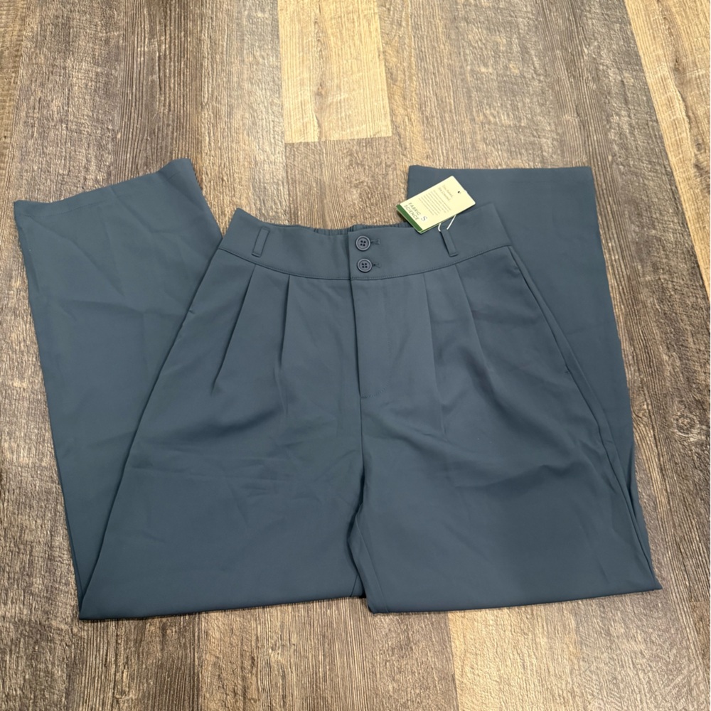 Nwt Halara Blue wide leg trousers lightweight